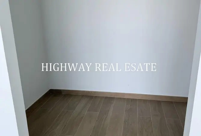 163274164 - Property Image 2