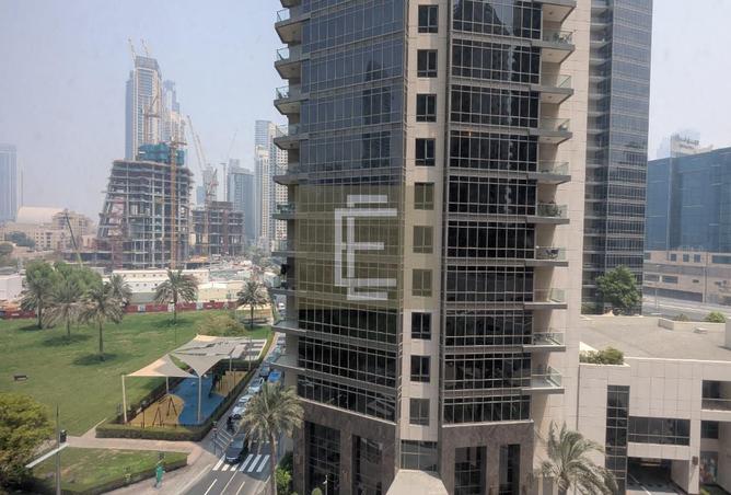 FULLY FURNSIHED | SPACIOUS 1 BR | PARK VIEW photo 2