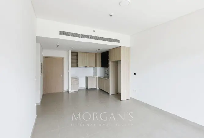 156008835 - Property Image 2