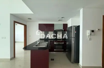 Apartment - 1 Bedroom - 2 Bathrooms for rent in Ocean Heights - Dubai Marina - Dubai Apartment - 1 Bedroom - 2 Bathrooms for rent in Ocean Heights - Dubai Marina - Dubai