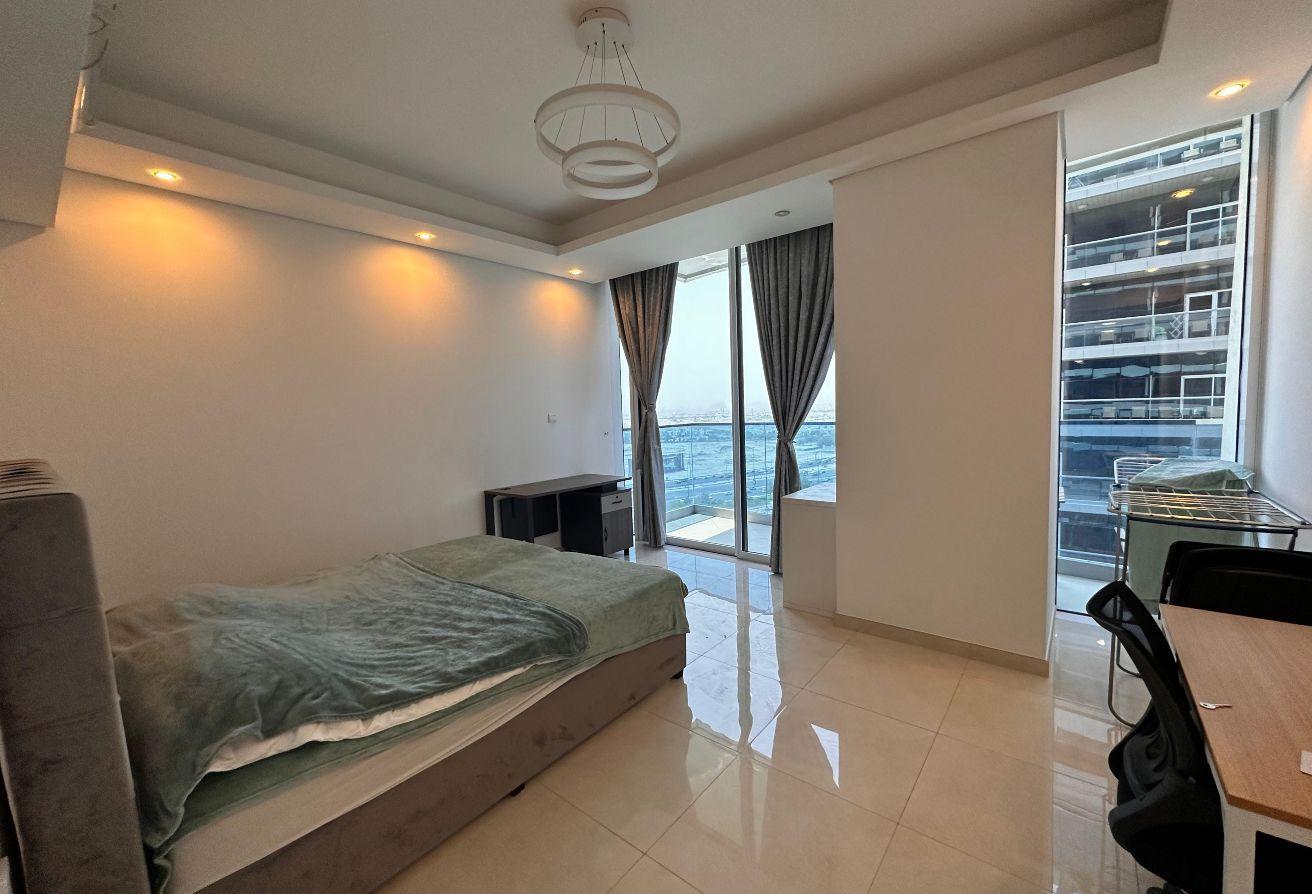 Partial Canal View | Furnished | Vacant photo 17
