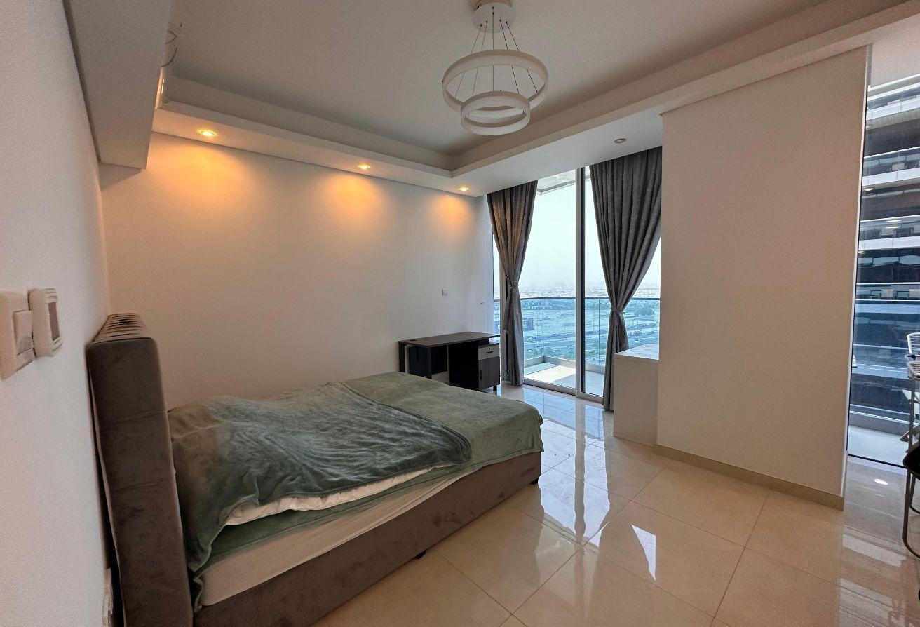 Partial Canal View | Furnished | Vacant photo 6