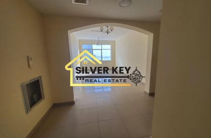 Apartment - 1 Bedroom - 2 Bathrooms for rent in Al Khan - Sharjah Apartment - 1 Bedroom - 2 Bathrooms for rent in Al Khan - Sharjah