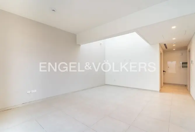 160109584 - Property Image 2