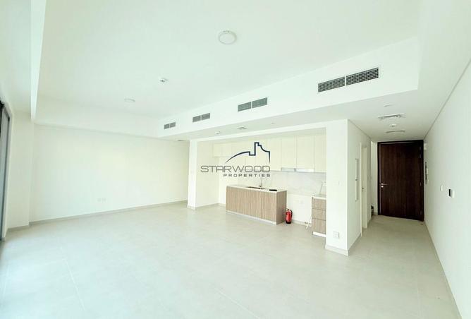 56978607 - Property Image 2