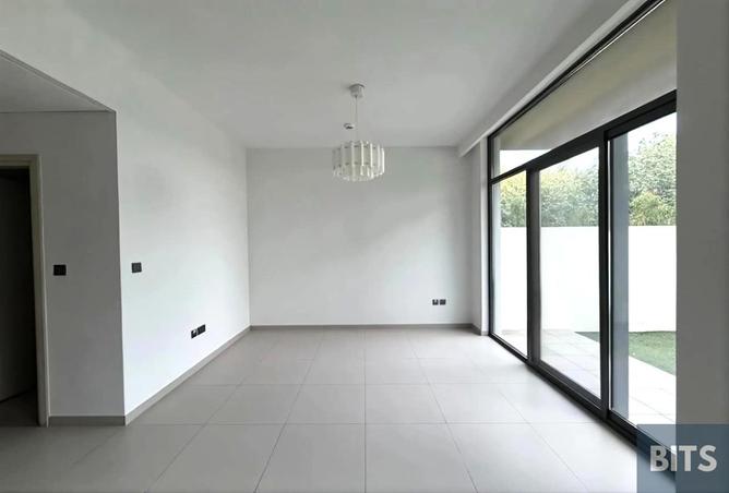 124281157 - Property Image 2