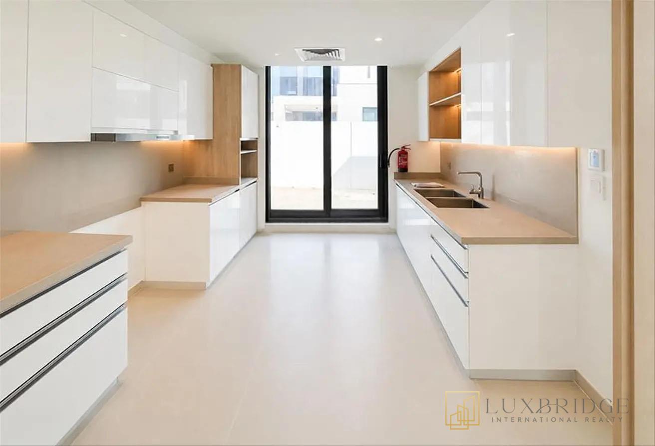 EXCLUSIVE | SPACIOUS | VERY BRIGHT photo 5