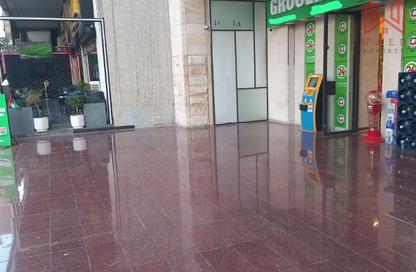 Shop - Studio for rent in Riggat Al Buteen - Deira - Dubai