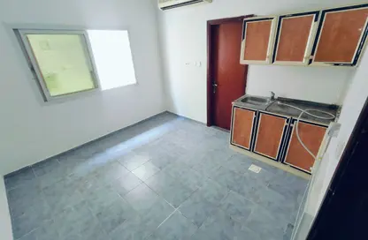 Apartment - 1 Bathroom for rent in Fire Station Road - Muwaileh - Sharjah