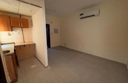 Apartment - Studio - 1 Bathroom for rent in Fire Station Road - Muwaileh - Sharjah