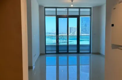Apartment - 1 Bathroom for rent in Julphar Residence - Al Reem Island - Abu Dhabi