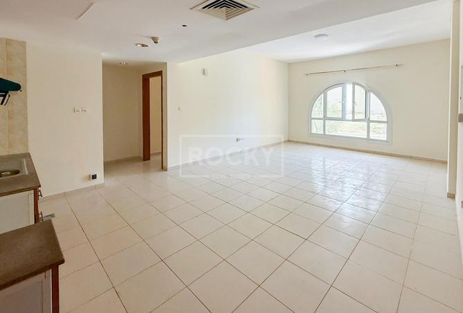 74251336 - Property Main Image