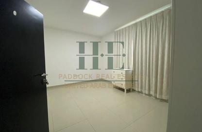Villa - 3 - 4 for sale in Al Reef Villas - Al Reef - Abu Dhabi Villa - 3 - 4 for sale in Al Reef Villas - Al Reef - Abu Dhabi