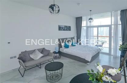 Apartment - Studio - 1 Bathroom for rent in Millennium Binghatti Residences - Business Bay - Dubai