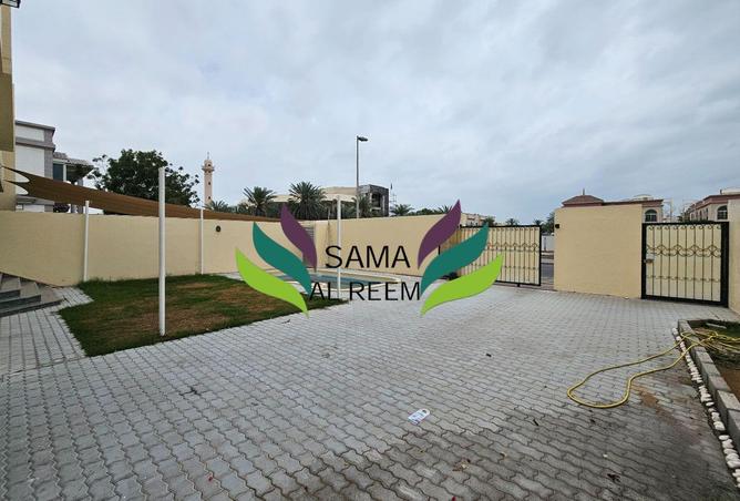 68276523 - صورة العقار 3