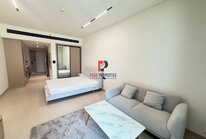 Luxury studio | Flexible Terms | Pay Yearly photo 2