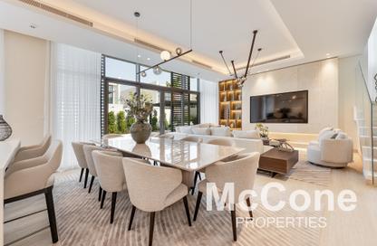 Villa - 5 Bedrooms - 6 Bathrooms for rent in District 6 - Jumeirah Park - Dubai Villa - 5 Bedrooms - 6 Bathrooms for rent in District 6 - Jumeirah Park - Dubai