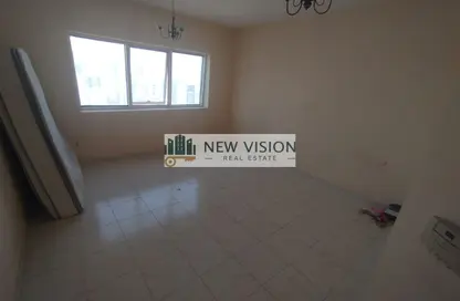 شقة - غرفة نوم - 1 حمام للايجار في شارع التعاون الجديد - التعاون - الشارقة شقة - غرفة نوم - 1 حمام للايجار في شارع التعاون الجديد - التعاون - الشارقة