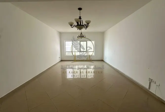 152381567 - Property Image 3