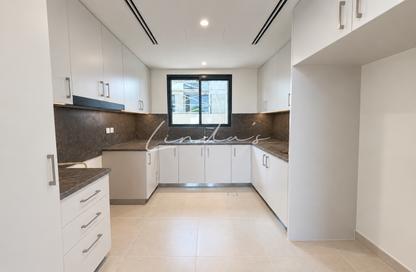 Villa - 4 - 5 for rent in Elie Saab 2 - Elie Saab - Arabian Ranches 3 - Dubai