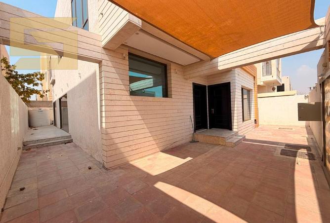 132027678 - Property Image 2