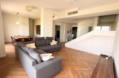 Apartment - 3 Bedrooms - 3 Bathrooms for sale in Edmonton Elm - Jumeirah Village Triangle - Dubai