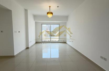 Apartment - 2 - 3 for rent in Infinity Building - Sheikh Zayed Road - Dubai Apartment - 2 - 3 for rent in Infinity Building - Sheikh Zayed Road - Dubai
