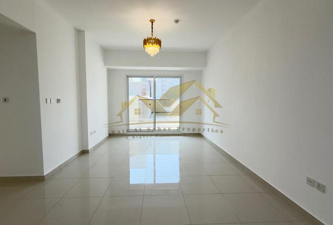 Unfurnished 2 BR Apartment with Shared Pool