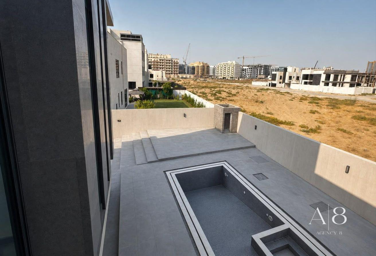 Custom Build | Luxury Villa | Views photo 9