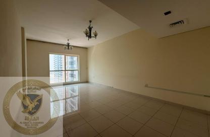 Apartment - 2 Bedrooms - 3 Bathrooms for rent in Al Khan Corniche - Al Khan - Sharjah Apartment - 2 Bedrooms - 3 Bathrooms for rent in Al Khan Corniche - Al Khan - Sharjah
