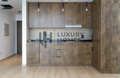 Apartment - 1 - 2 for rent in Panoramic Tower - Dubai Marina - Dubai