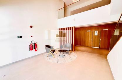 Apartment - 3 Bedrooms - 3 Bathrooms for rent in The Gardens Buildings - The Gardens - Dubai
