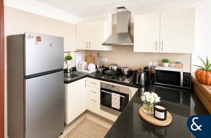 Apartment - 1 Bedroom - 1 Bathroom for rent in Park Tower A - Park Towers - DIFC - Dubai