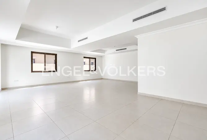 162796279 - صورة العقار 2