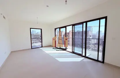 شقة - 3 غرف نوم - 4 حمامات للايجار في جواهر رزيدنسز - جزيرة مريم - الخان - الشارقة