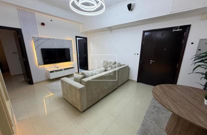 Apartment - 1 - 2 for rent in DEC Tower 1 - DEC Towers - Dubai Marina - Dubai