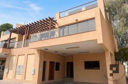 Villa - 4 - 5 for rent in Legacy Nova Villas - District 9 - Jumeirah Park - Dubai