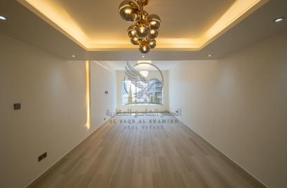 Apartment - 2 - 3 for rent in Al Qasba Downtown - Al Qasba - Sharjah