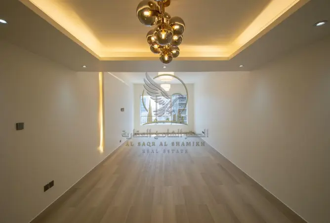 165500423 - Property Image 2