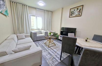 Apartment - 1 Bedroom - 2 Bathrooms for rent in Al Qasimia - Sharjah Apartment - 1 Bedroom - 2 Bathrooms for rent in Al Qasimia - Sharjah