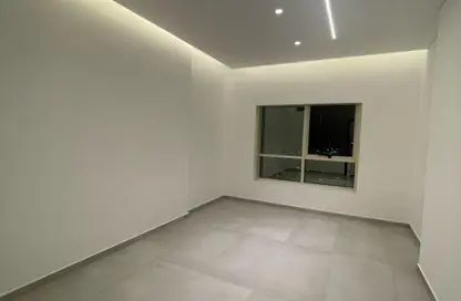 Apartment - 2 Bedrooms - 2 Bathrooms for sale in Al Khan Lagoon - Al Khan - Sharjah