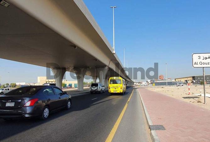 81130358 - Property Image 2