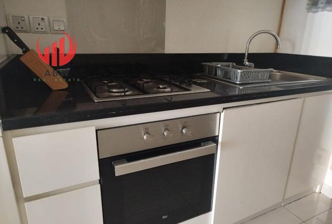98269403 - Property Image 3