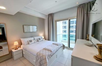 Apartment - Studio - 1 Bathroom for rent in The Royal Oceanic - Dubai Marina - Dubai