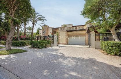 Villa - 6 Bedrooms - 7 Bathrooms for rent in Sector H - Emirates Hills - Dubai Villa - 6 Bedrooms - 7 Bathrooms for rent in Sector H - Emirates Hills - Dubai
