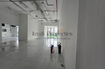 Retail - Studio - 1 Bathroom for rent in Vincitore Palacio - Arjan - Dubai