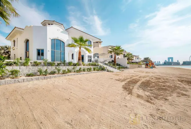 166051166 - Property Image 2