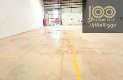 Warehouse - Studio - 1 Bathroom for rent in Umm Al Thuoob - Umm Al Quwain