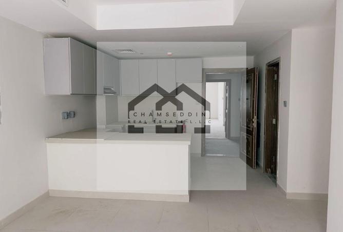 102412198 - Property Image 2