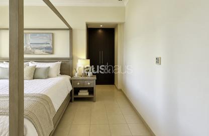 Villa - 4 - 3 for rent in District 4 - Jumeirah Park - Dubai